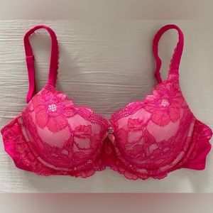Victoria's Secret Body By Victoria Hot Pink Fuchsia Lace Underwire Demi Bra 32DD